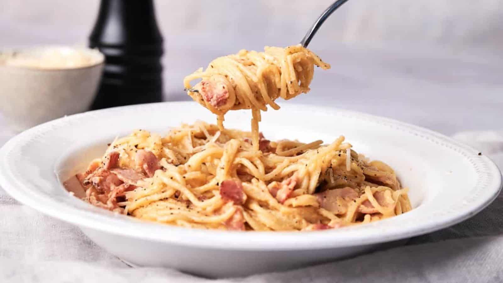 A plate of pasta carbonara.