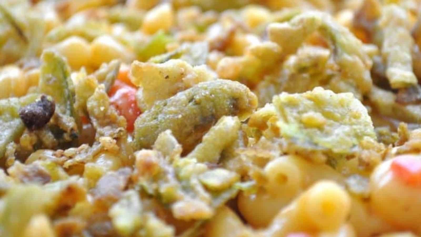 Close-up image of spicy jalapeno macaroni and cheese.