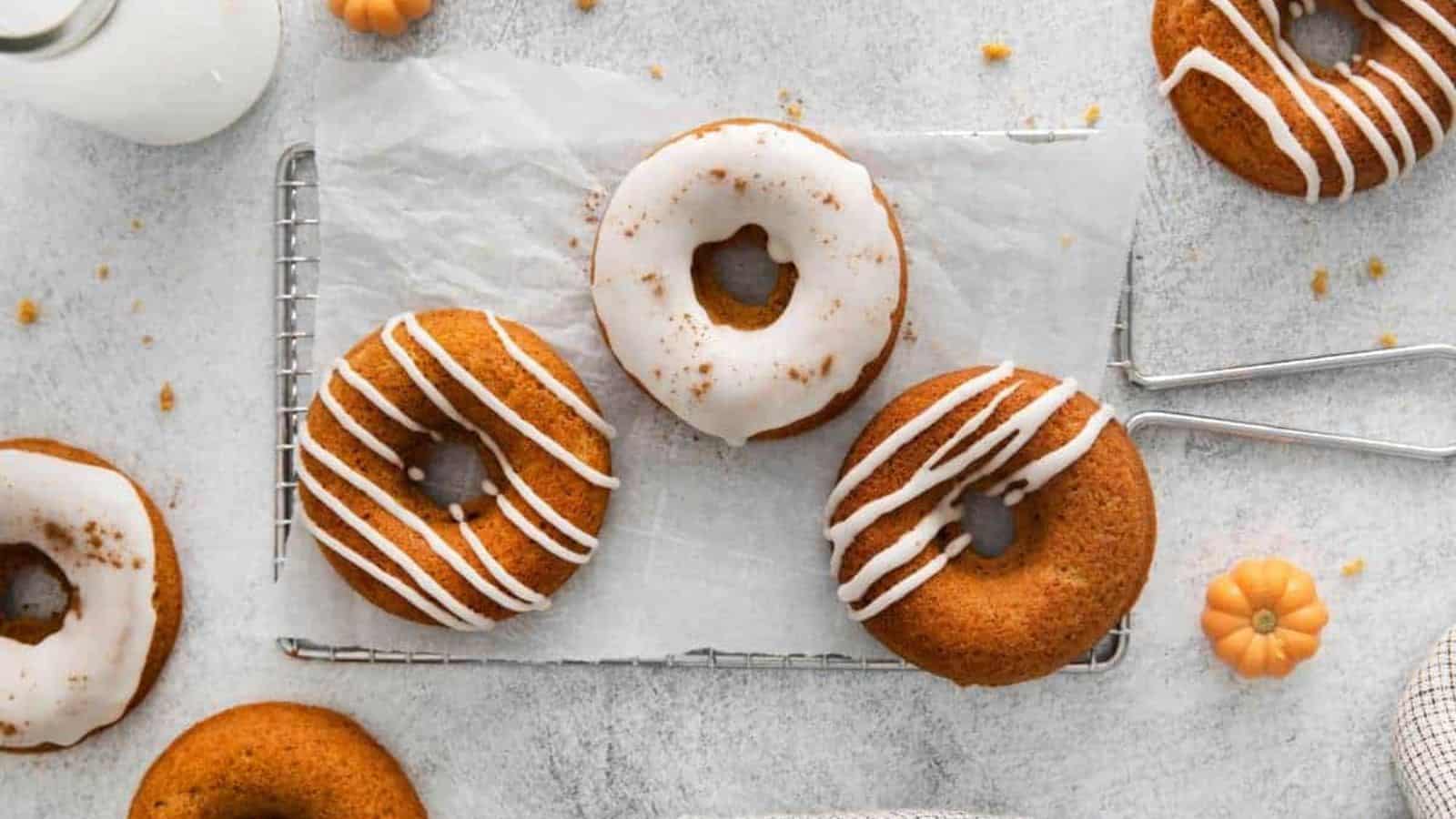 An image of Pumpkin Spice Donuts.