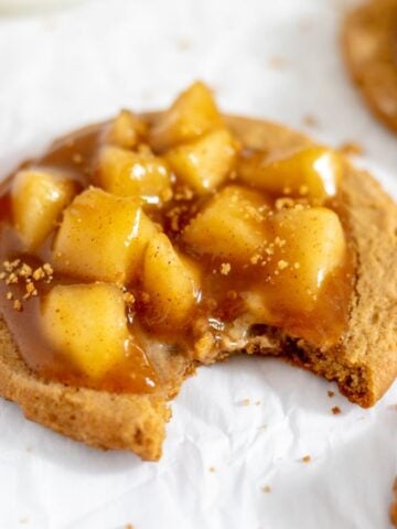 Four of the best Apple Pie Cookies.