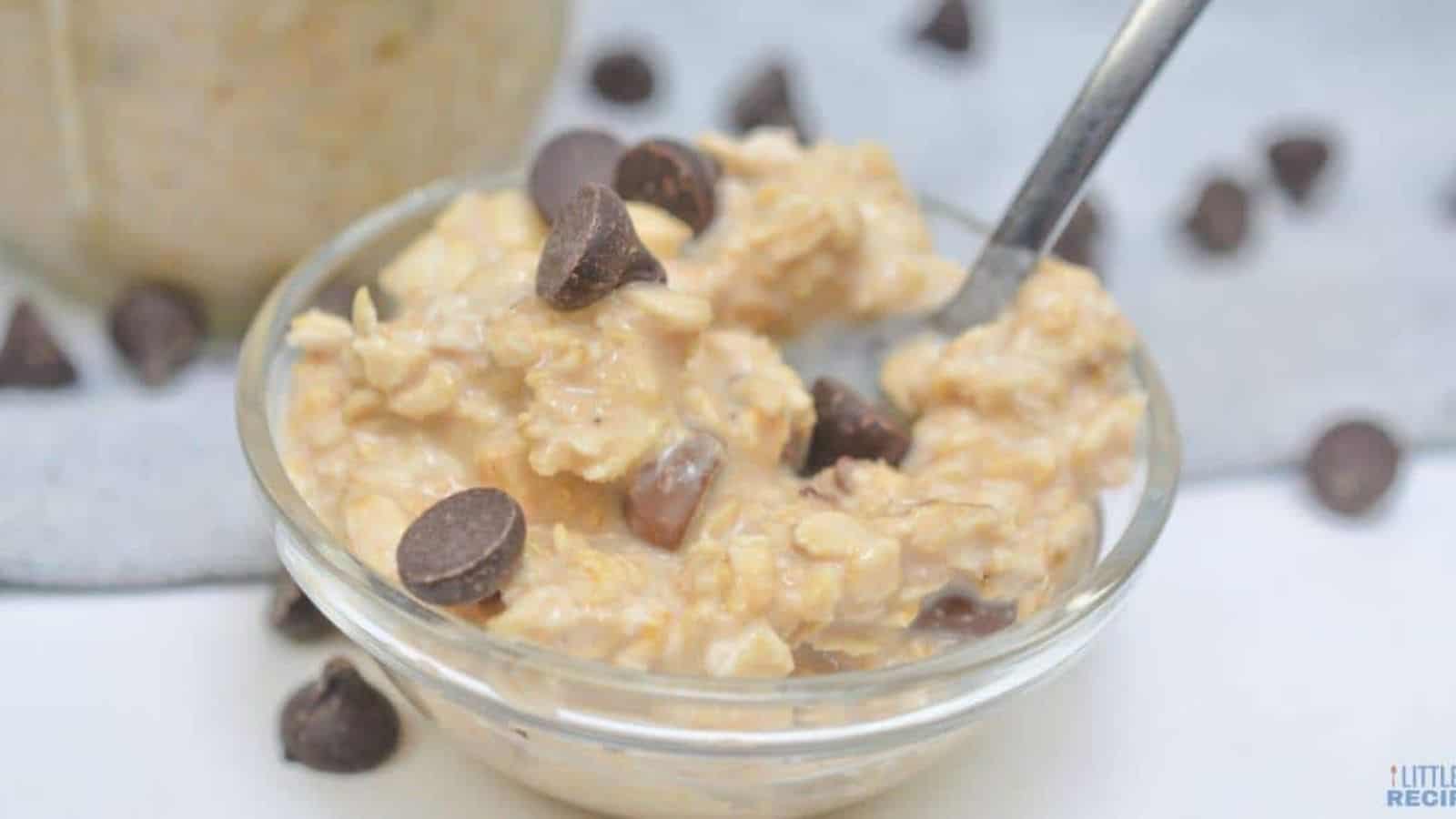 Cookie dough overnight oats in small bowl.