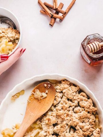 An image of Gluten-Free Honey Apple Crisp.