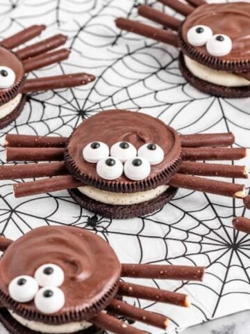 An image of Spider Oreos.xoxoBella