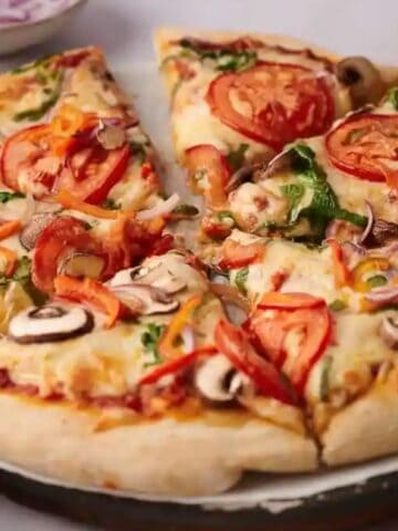An image of Veggie Pizza.