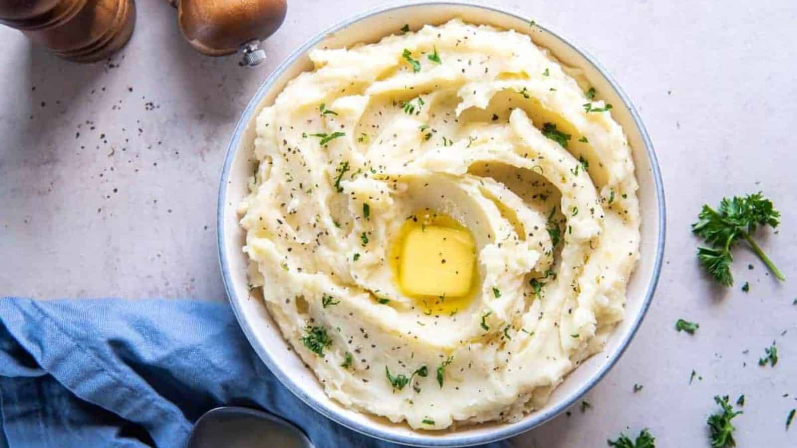 Top view of Mashed Potatoes Without Milk.