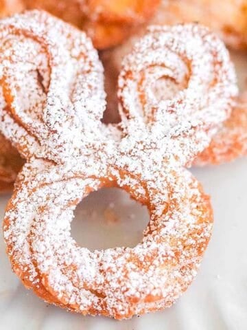 An image of Bunny Churros on a plate.