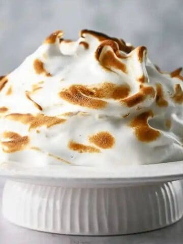 An image of Baked Alaska.