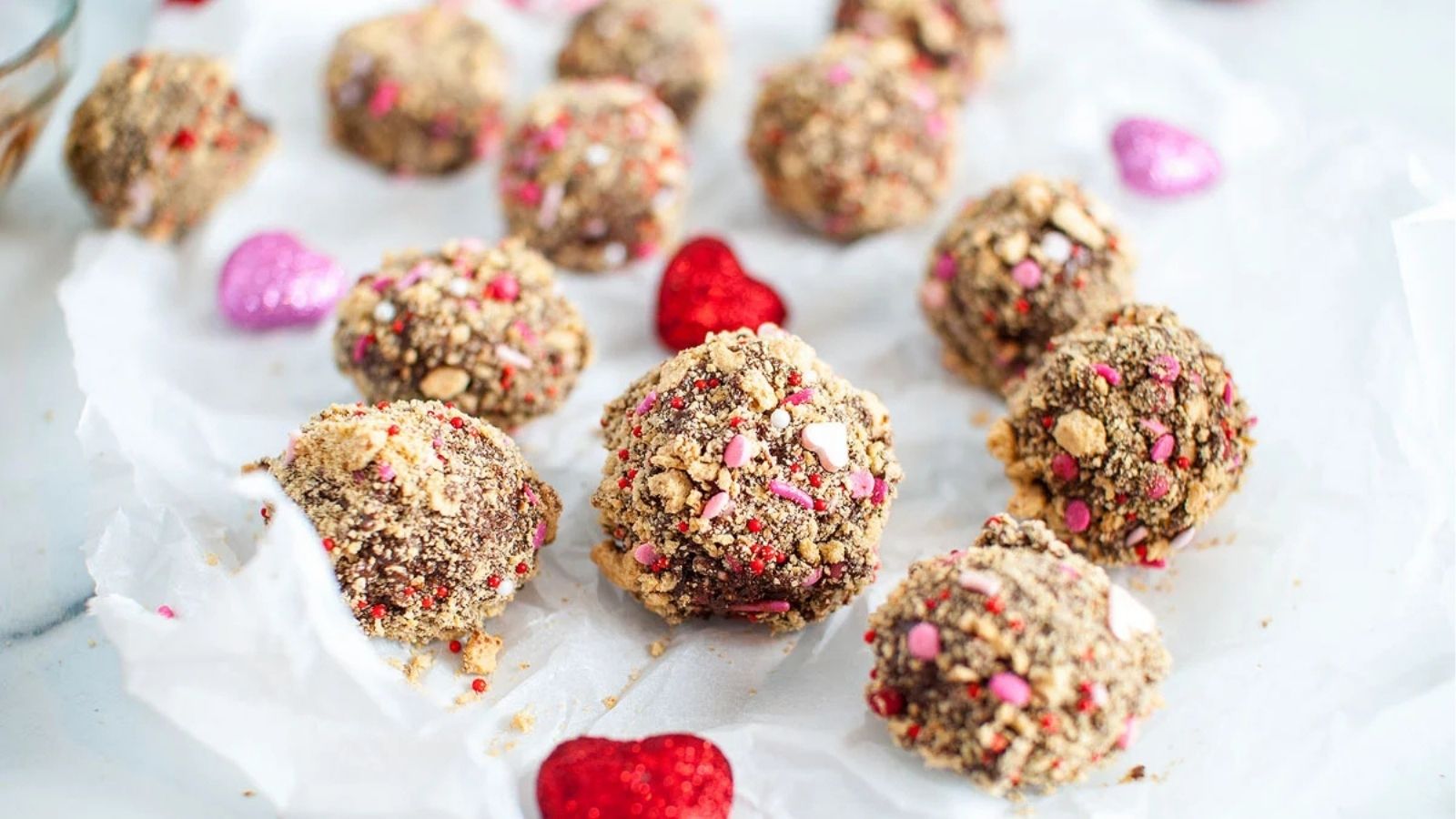 Close-up image of s'mores brownie bite truffles.