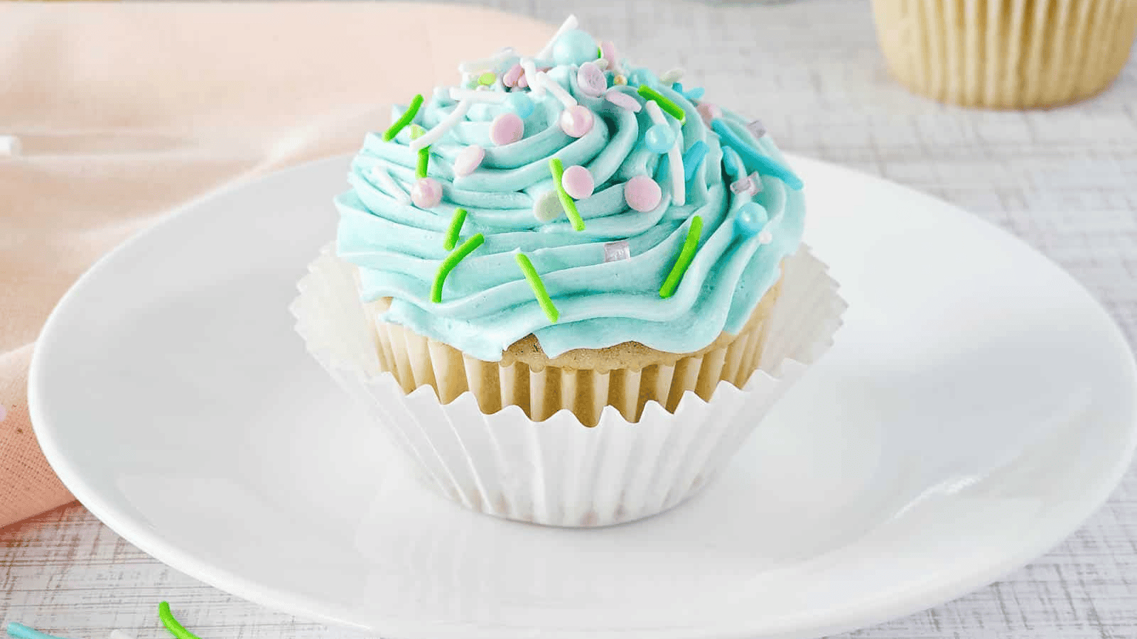 21 Easter-Themed Cupcakes That Steal Every Show