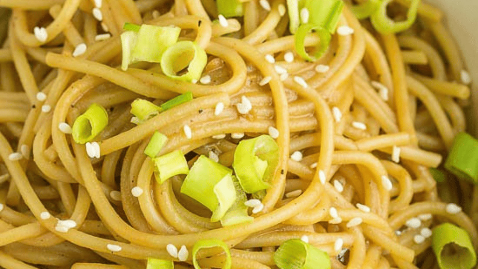 Thai Peanut Noodles up close.