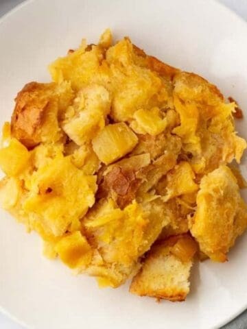An overhead image of pineapple stuffing on a serving plate.