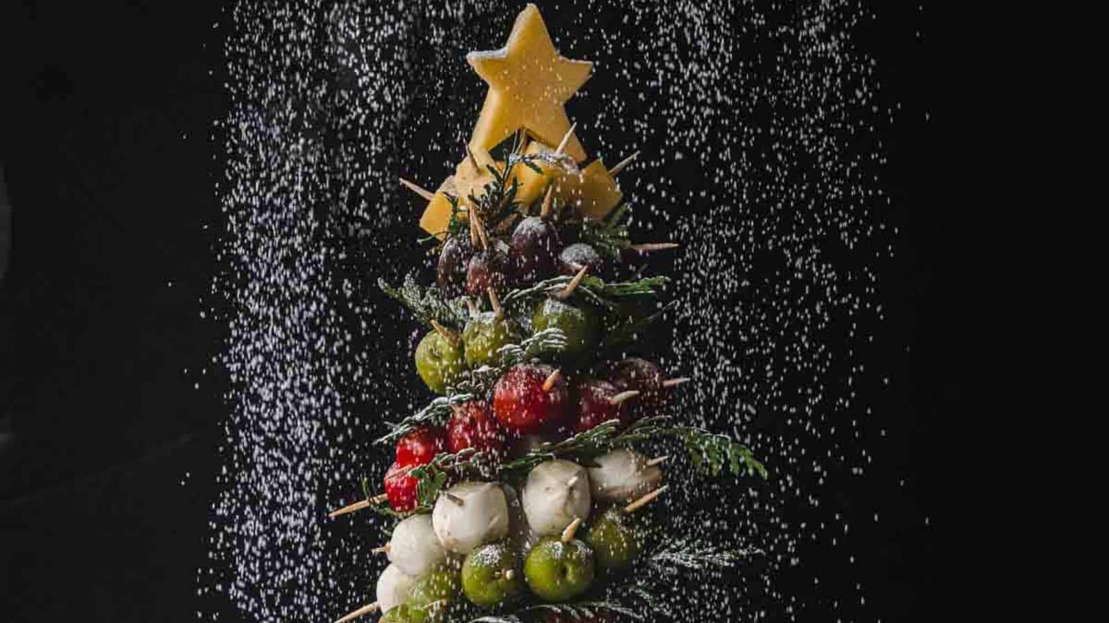An image of an Antipasto Christmas Tree.